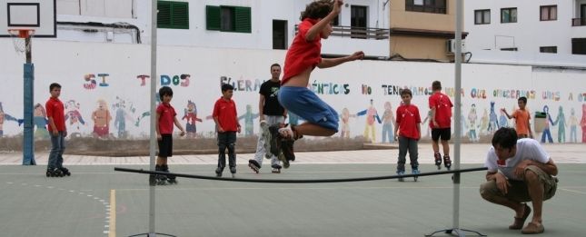 El colegio Nieves Toledo acogió un campeonato de patinaje Freestyle, el primero que se celebra en Canarias