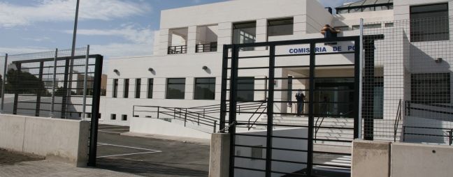 La Confederación de Policía denuncia que pasajeros extranjeros entran "sin control" por el aeropuerto de la isla por falta de funcionarios