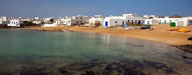 El Ayuntamiento de Teguise recuerda que el camping de La Graciosa lo gestiona ahora Parques Nacionales