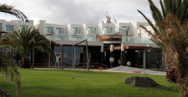 El grupo Hermanos Domínguez invierte en Lanzarote 13 millones de euros para transformar un complejo en un hotel de lujo