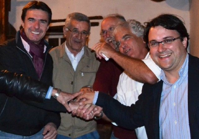 PP y PSOE niegan una posible moción de censura en el Cabildo de La Palma