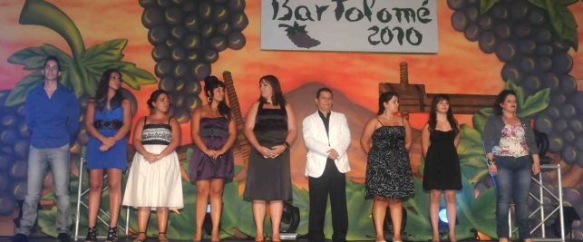 Un total de 13 cantantes, elegidos en el casting para participar en el X Festival de la Canción de San Bartolomé