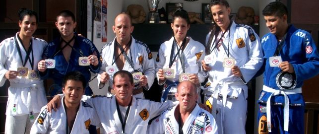 El club El Aborigen de Playa Blanca consigue 19 medallas en el Europeo de Jiu Jitsu