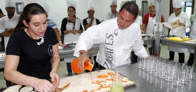 Aetur y la Escuela Superior de Cocina y Restauración Microsistemas traen a Lanzarote al campeón nacional de Pinchos y Tapas 2010