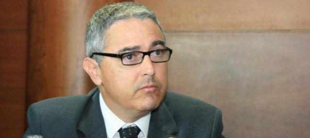 Francisco Torres Stinga, decano de los abogados de Lanzarote: "Los pobres no tienen el mismo acceso a la Justicia que los ricos"