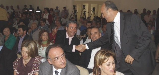 Fajardo Feo ya es el nuevo alcalde de Arrecife