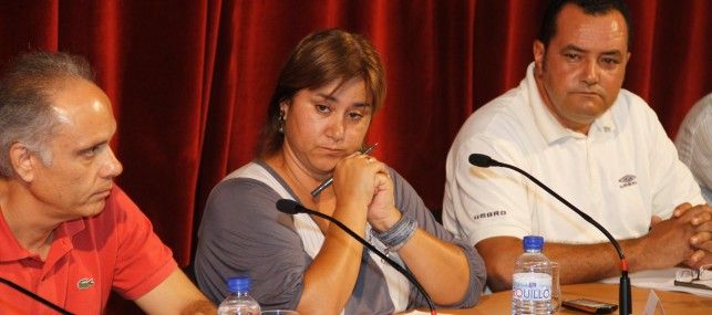 El Gobierno de Canarias obliga a Yaiza a anular el acuerdo que permitió contratar a una compañera de despacho de Gladys Acuña