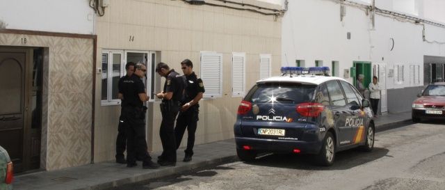 Una mujer de 71 años aparece muerta en su casa de Arrecife, después de que el Hospital alertase de que llevaba días sin ir a consulta