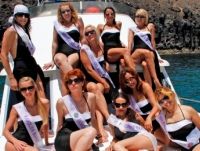 Las candidatas a Mrs Lanzarote 2012 aprovecharon la ola de calor para dar un paseo en barco y posar en bañador