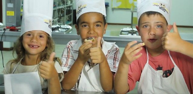 Microsistemas ofrece educación y diversión este verano para niños y jóvenes, en la Primera Escuela de Formación de Lanzarote