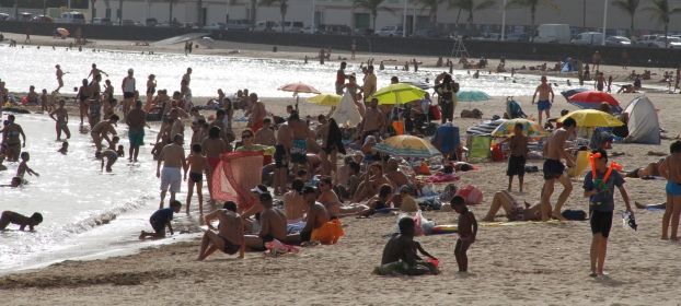 La Aemet establece la alerta naranja para el viernes y amarilla para el jueves por altas temperaturas en Lanzarote
