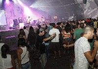 Unos 300 jóvenes asistieron al primer concierto del Festival de Rock San Ginés