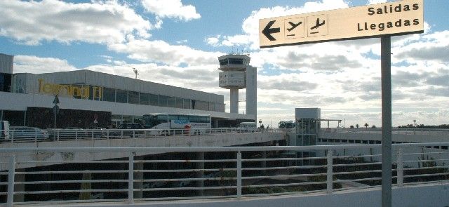 El aeropuerto adelanta una hora su cierre de operaciones a partir de noviembre