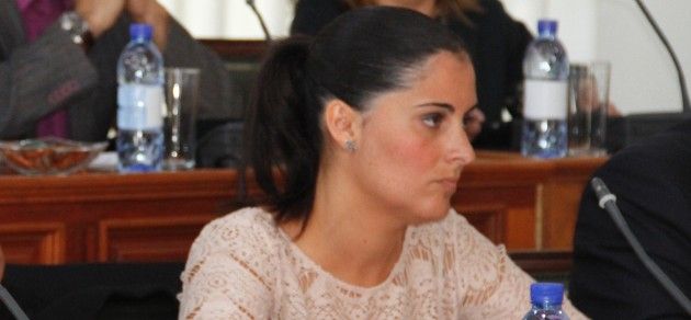 La Fiscalía archiva la denuncia que interpuso Narciso Pérez contra Nayra Callero por el nombramiento del secretario  de Arrecife