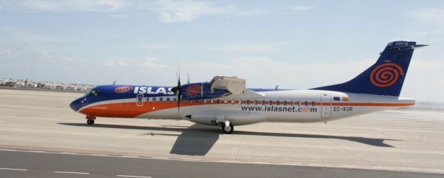 Islas Airways anuncia el cierre temporal de la compañía, que operará sólo con vuelos chárter