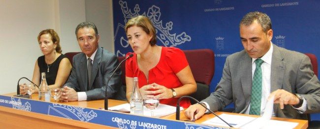 Ástrid Pérez: El nuevo canon no beneficia a nadie, ni a los Ayuntamientos ni a los ciudadanos de Lanzarote