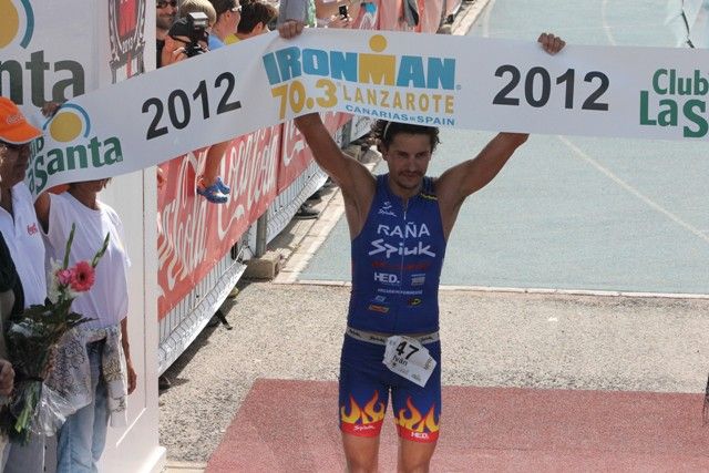Iván Raña y Danne Boterenbrood, vencedores del I Ironman 70.3 Lanzarote