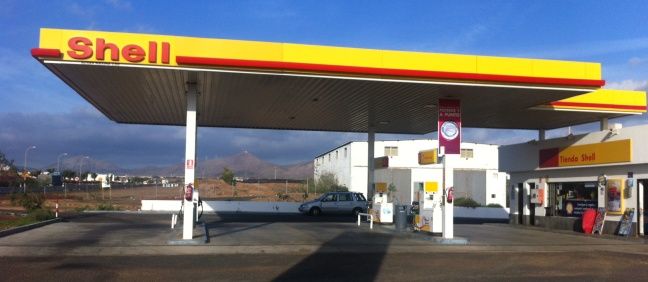 La Policía Nacional investiga el robo en dos gasolineras de la Circunvalación por el método del butrón, aunque aún no hay detenidos
