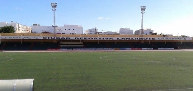 El Cabildo convoca el concurso para reponer el césped del campo del fútbol de la Ciudad Deportiva por 340.000 euros