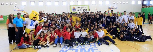 Teguise felicita a los ganadores del VIII Torneo infantil: el Magec Tías femenino y el Gran Canaria masculino