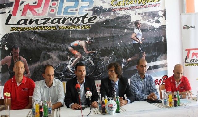 Más de 260 triatletas participarán el sábado en el TRI:122 Teguise Lanzarote Triathlon