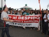 Profesores interinos y sustitutos salen a la calle para protestar por las oposiciones convocadas por el Gobierno de Canarias