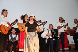 Los niños, niñas y jóvenes de Tinguafaya, protagonistas de la obra benéfica 'Lanzarote, Isla de Los Volcanes'