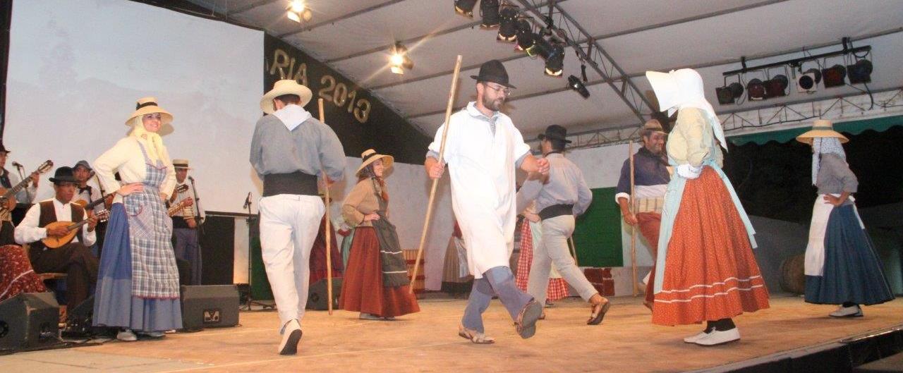 El X Festival Folclórico Malpaís de La Corona triunfa en Haría
