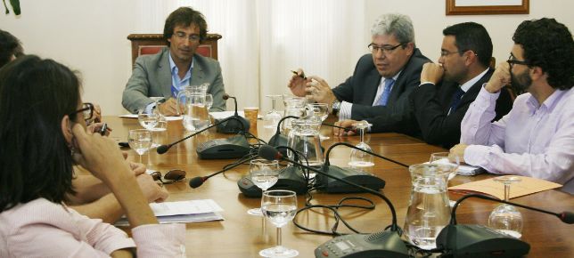 El director gerente del Canal Gestión Lanzarote se presenta ante la Asamblea del Consorcio del Agua