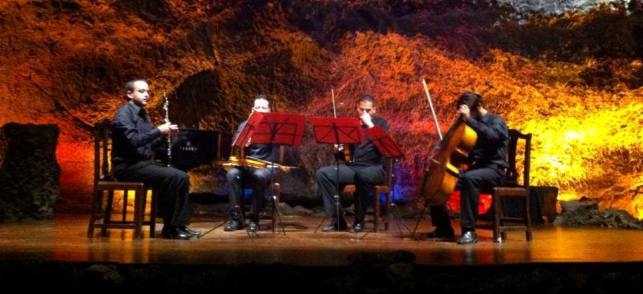 La Orquesta Clásica de Lanzarote entusiasma en la Cueva de Los Verdes