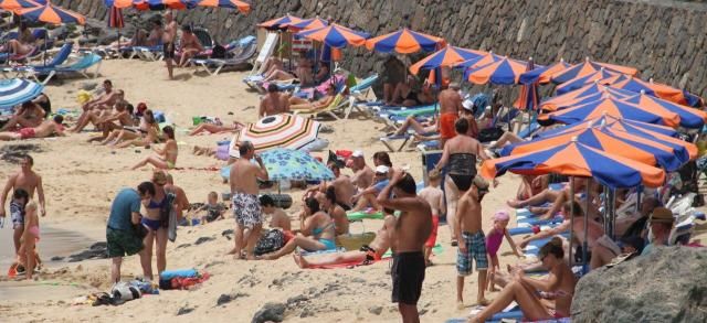 La Aemet decreta una nueva alerta amarilla para este jueves en Lanzarote por temperaturas de hasta 35 grados