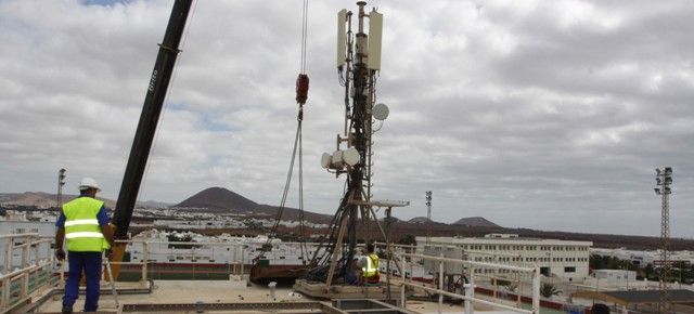 Telefónica pide licencia para instalar dos nuevas antenas de telefonía móvil en Arrecife