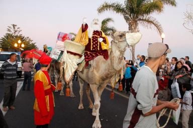 Los Reyes Magos llaman a la solidaridad de los arrecifeños