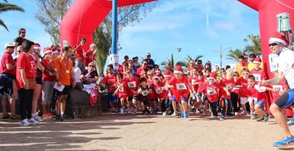 La III Carrera Solidaria de Playa Blanca recauda 1.695 euros para Creciendo Yaiza