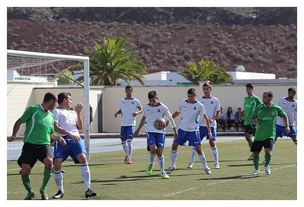 El filial del CD Tenerife remontó y se llevó los puntos del Municipal de Yaiza