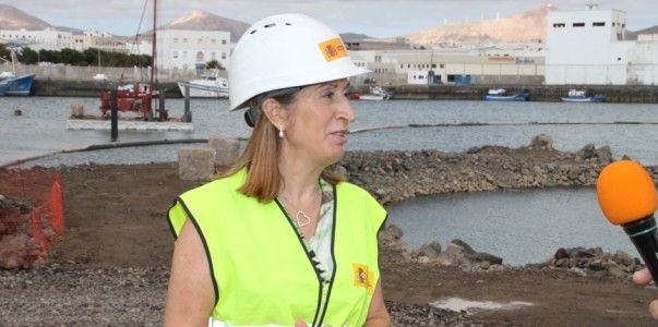 San Ginés pide a la ministra que corrija el gravísimo agravio que causa a Lanzarote perder la ruta a Cádiz