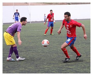 La UD Lanzarote se quedó la victoria ante un Telde que no renunció a nada (2-1)