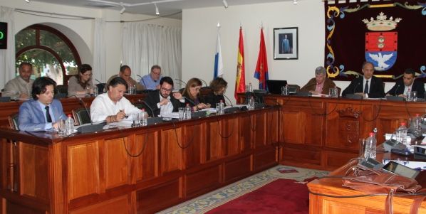 El PP carga contra el grupo de gobierno por rechazar en Pleno un plan para embellecer los accesos a Arrecife
