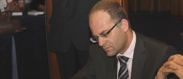 El magistrado César Romero Pamparacuatro