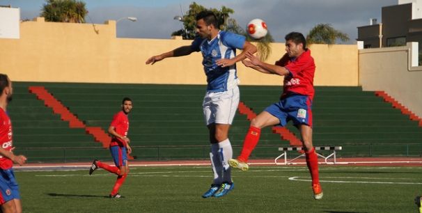La UD Lanzarote deja al CD Marino sin liderato de la Tercera División (1-0)