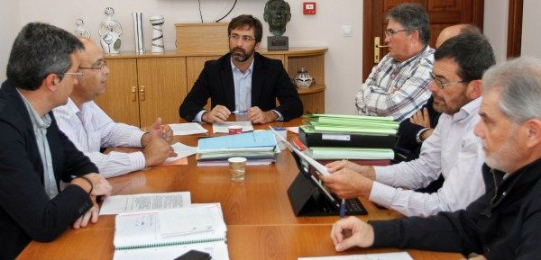 El Consejo de Gobierno del Cabildo da luz verde a 9 proyectos de renovación y mejora en Costa Teguise y Famara