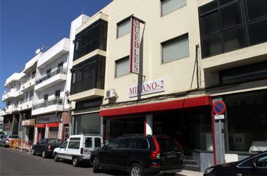 Gran liquidación de muebles en Milano