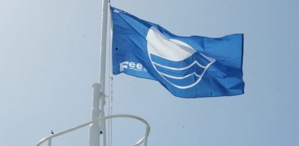 Puerto del Carmen vuelve a concentrar 4 de las 5 banderas azules de la isla y Playa Blanca sigue sin obtener ninguna