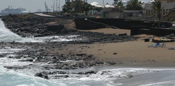 Encuentran el cuerpo sin vida de una persona en Playa Bastián