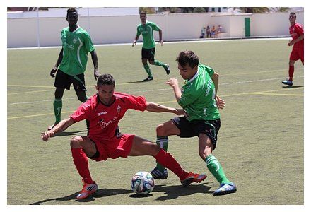 Unión Sur Yaiza y Mensajero firman un empate en un partido falto de ritmo (0-0)