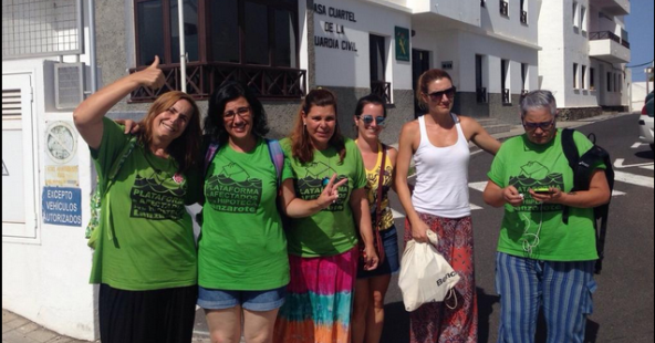 Detenida la portavoz de la PAH durante una protesta en Bankia en Puerto del Carmen