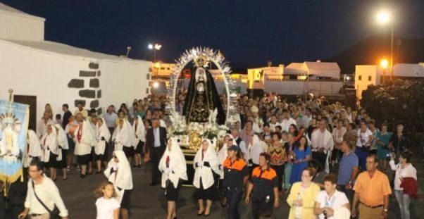 Lanzarote celebra la Santa Misa en honor a la Virgen de Los Dolores