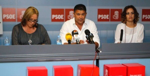 El PSOE ya ha tenido "encuentros informales" con CC y SB: "Todos entendemos que Tías no puede quedar a la deriva"