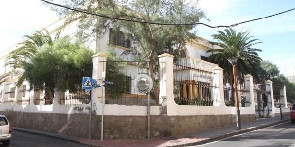 Alumnos del Agustín Espinosa llevan casi desde septiembre sin clase de química