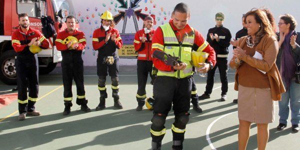El equipo de excarcelación de los bomberos, reconocido por el Cabildo de Lanzarote